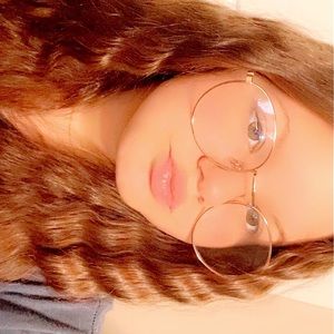 Meet your Posher, Julianne